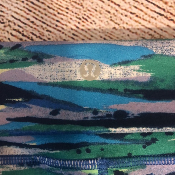 Lululemon Boogie Short (Roll Down) - Picture 10 of 10